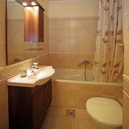 דירה Park Apartman *
